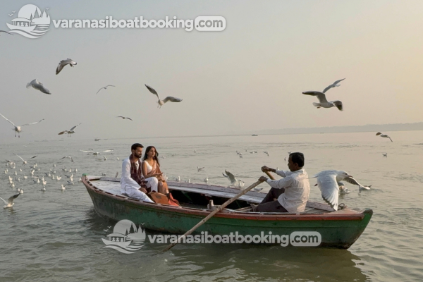 Varanasi Boat Booking - Photoshoot on Boat